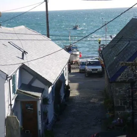 Jimmer'S Loft Cadgwith Exterior photo